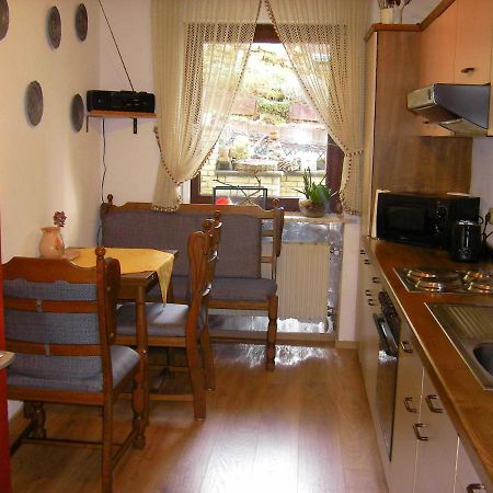 Haus Ellbogen Διαμέρισμα Momlingen Εξωτερικό φωτογραφία